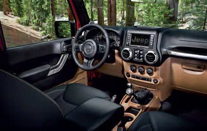 2013 jeep wrangler interior