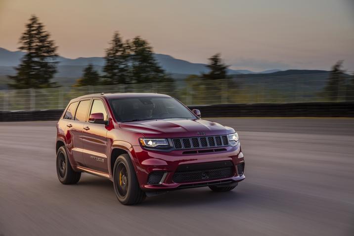 difference between the Jeep Cherokee and Jeep Grand Cherokee?